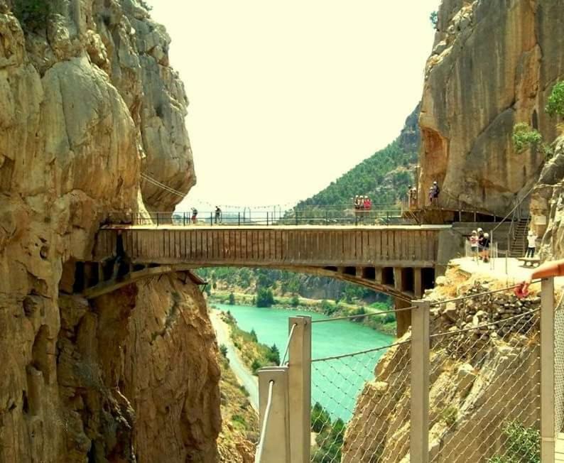 Mayte Dreams Caminito Del Rey Valle de Abdalagis Luaran gambar